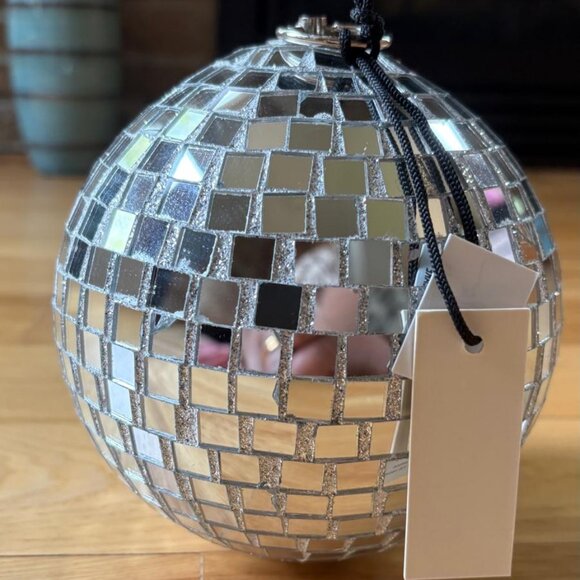 Mirror disco ball - Picture 1 of 2